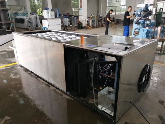 Endüstriyel 2T / 24H Tuzlu Su Soğutma Bloğu Buz Makinesi Buz Fabrikası İçin Tuzlu Su / Soğuk Hava Deposu / Soğutma / Taze