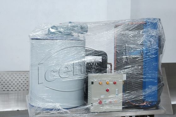 Çin fabrika fiyatıyla soğutma için günde 50 ton konteynerli kar tanesi buz makinesi