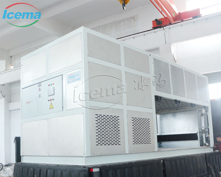 37.5KW Soğutma Kapasitesi Doğrudan Soğutma Blok Buz Makinesi Paslanmaz Çelik Plaka Buharatçısı ile