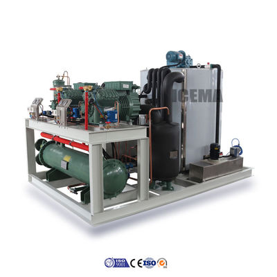 İyi fiyat Mart Ticaret Fuarı'nda deniz ürünleri balıkçılığı için 6500 KG Voltaj 380V / 3P / 50HZ Buz Flake Makinesi çevrimiçi